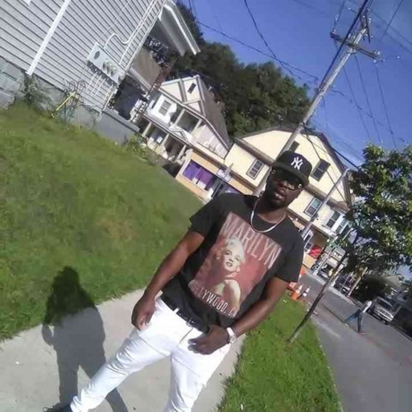 Meet your Posher, Jey - Picture 1 of 1